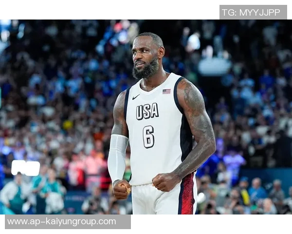 詹姆斯荣膺1月7日NBA最佳球员直播吧评选引发热议 詹姆斯荣膺1月7日NBA最佳球员直播吧评选引发热议