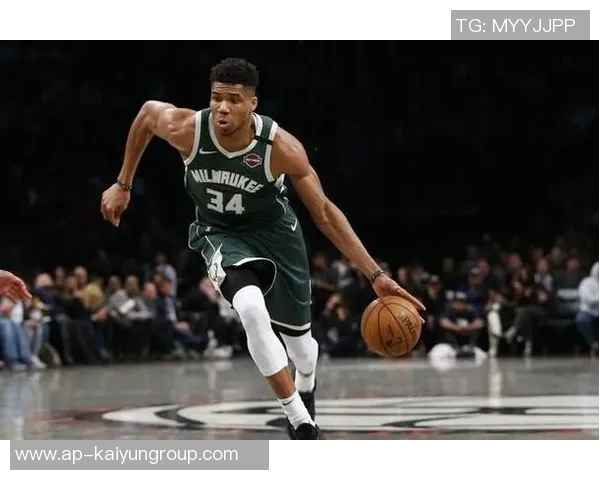 26年来唯一能同时达到150分50助攻20三分的五大球员分析与比较